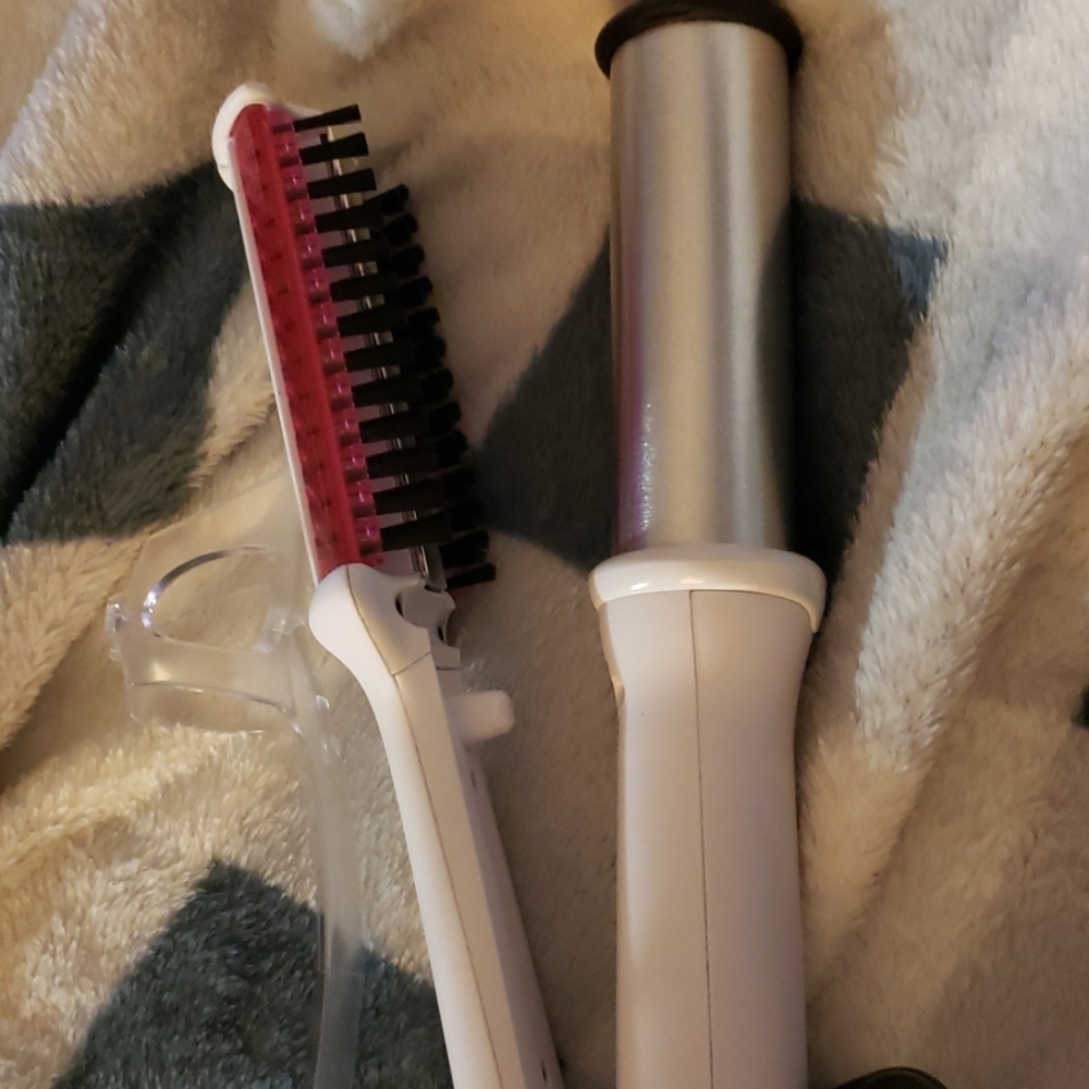 Instyler rotating curling iron straightener